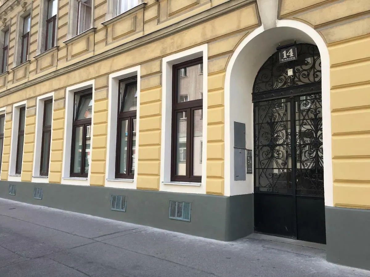 Private Place With A Soul Wien Lägenhet